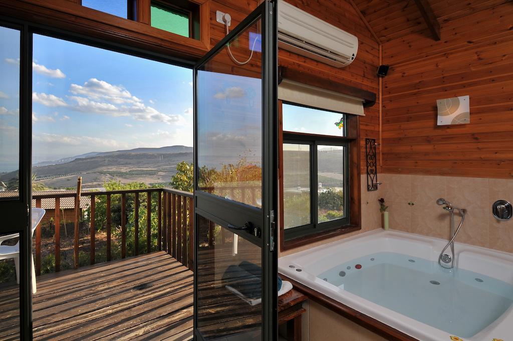 Villa Sharvit Hakesem à Livnim Chambre photo